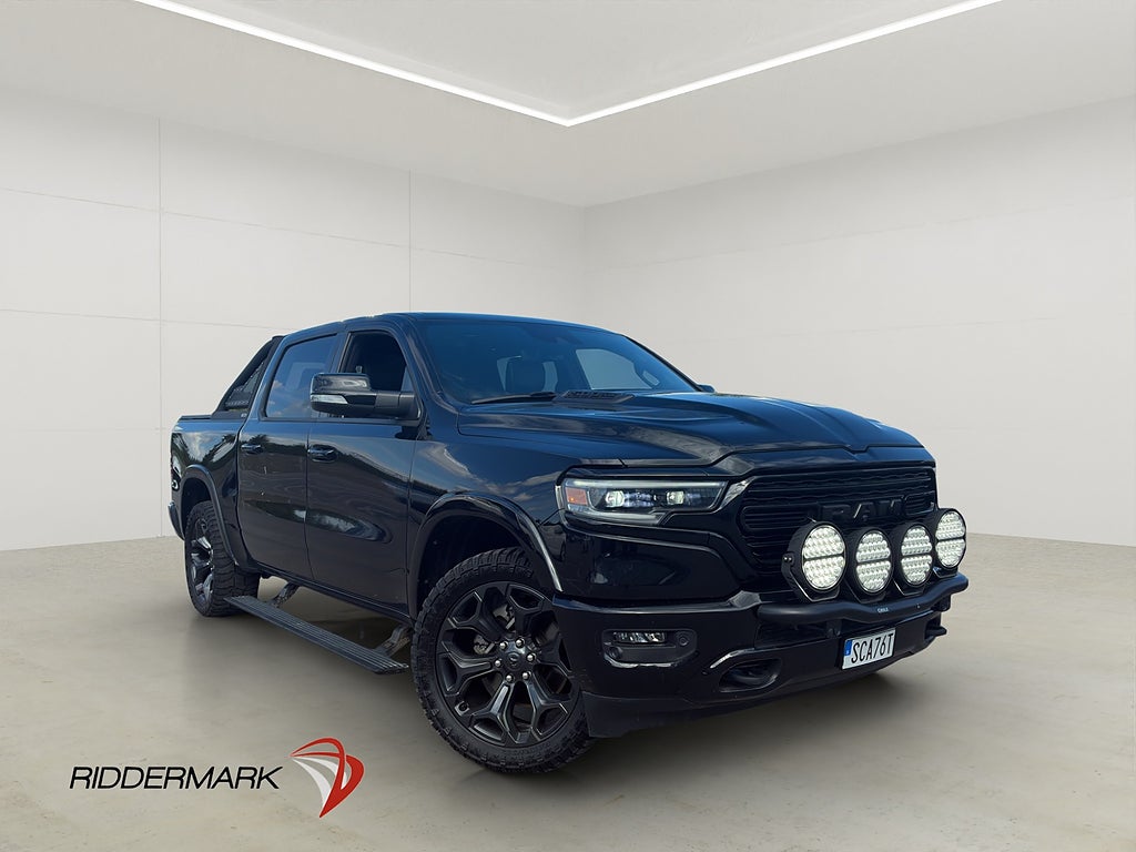 Dodge RAM Limited Night V8 4x4 Pano Luft H/K CARPLAY Moms
