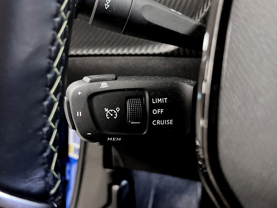 Bild på Peugeot 2008 GT 50kWh 136hk Aut B-KAMERA CARPLAY KEYLESS