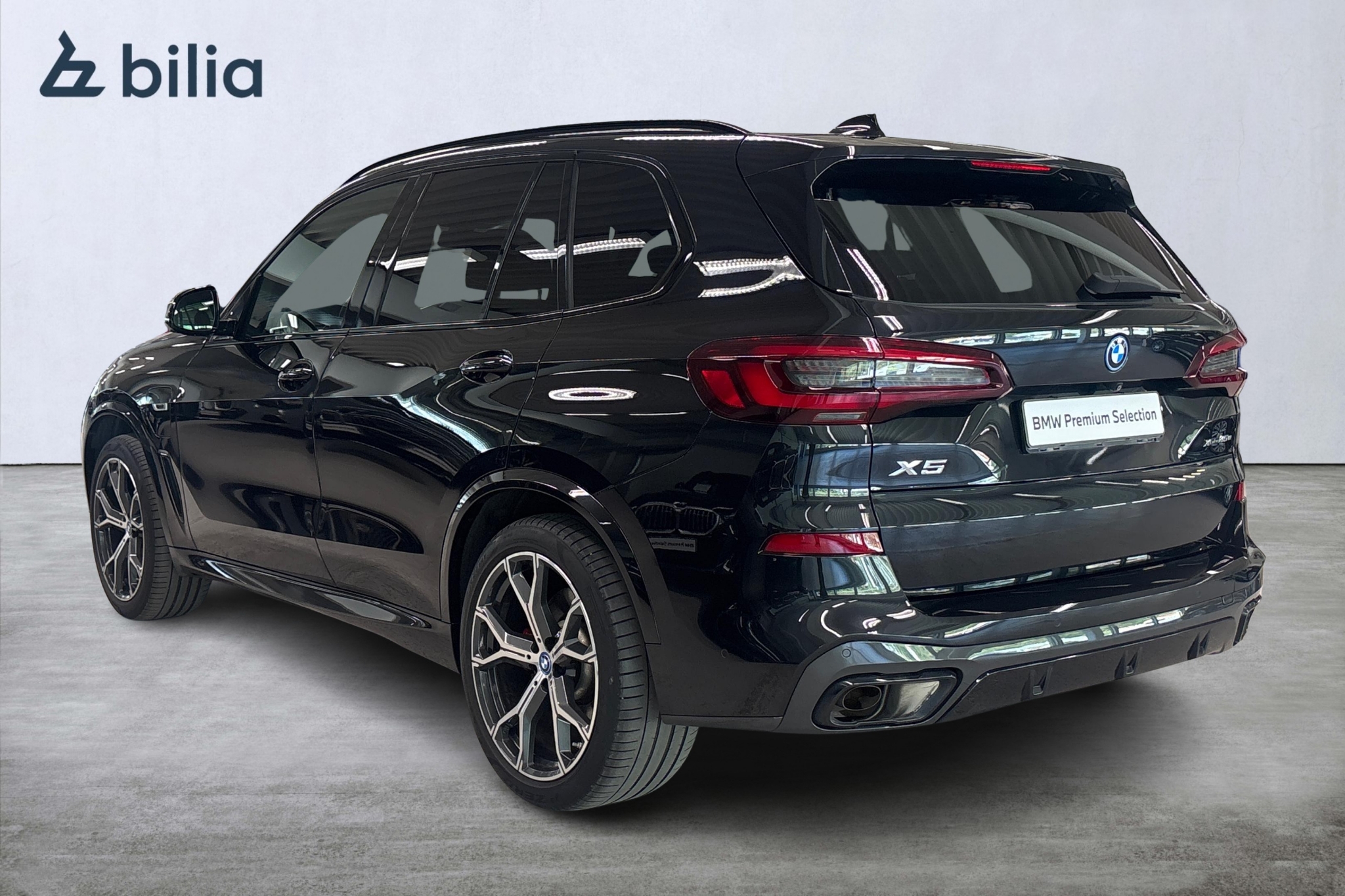 BMW X5 xDrive 45e M-Sport 2022, kuva 2/51