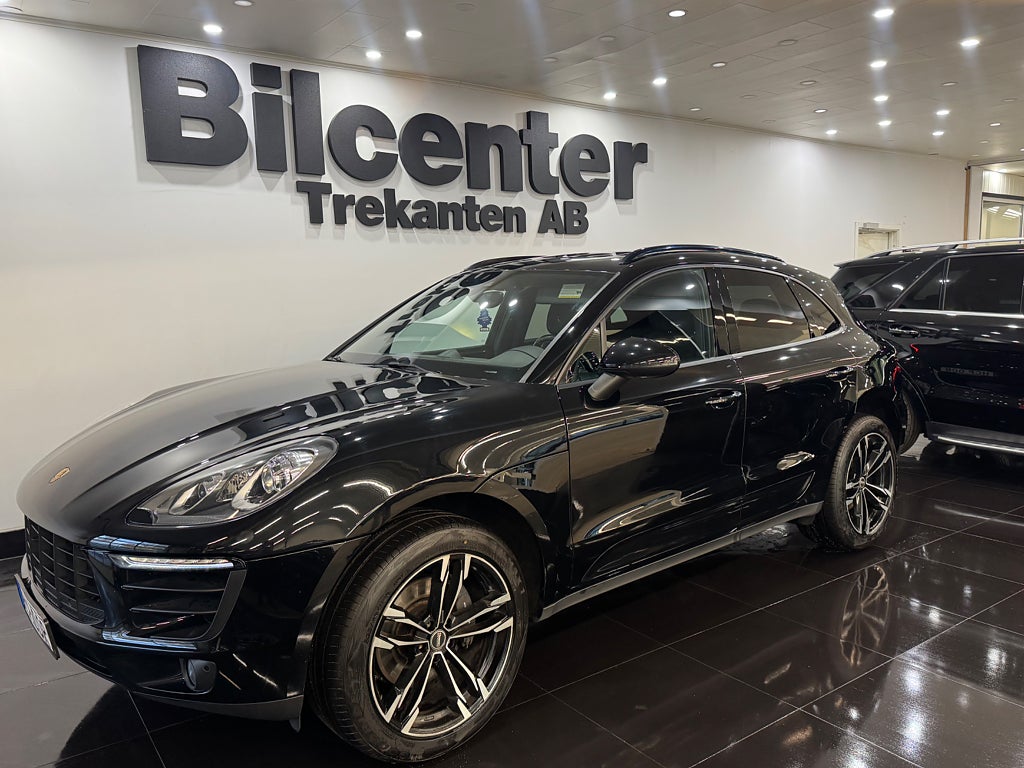 Porsche Macan 252Hk PDK SportChrono Navi Back-Kamera