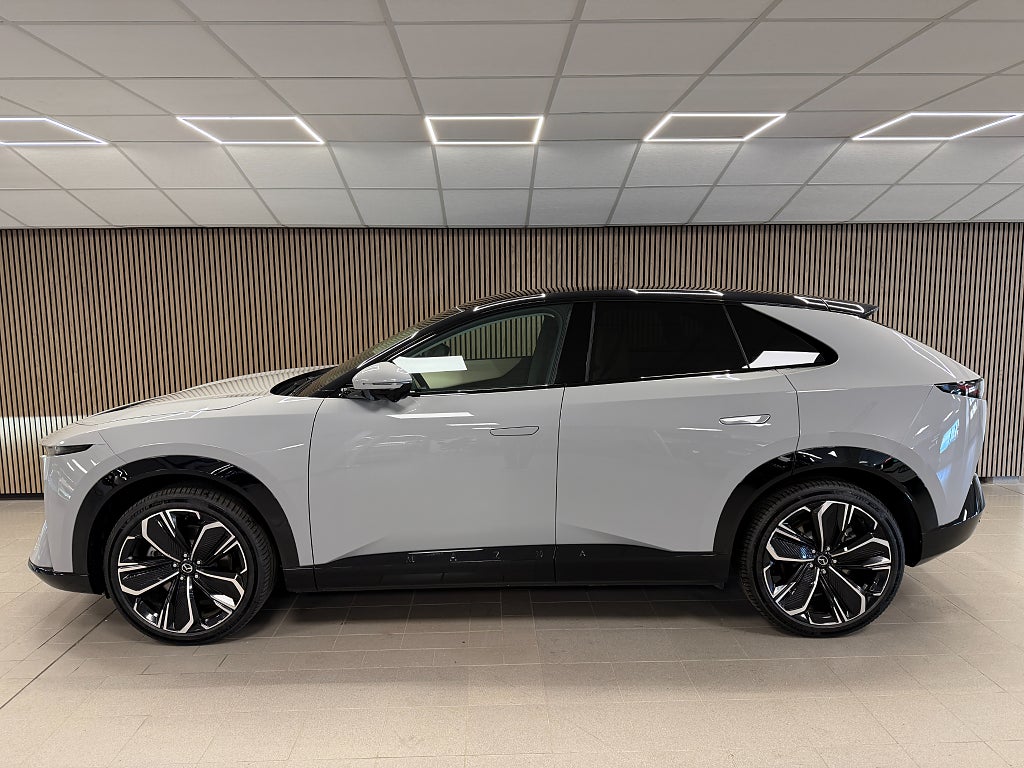 Mazda CX-6e 78 kWh, 258ps, 2026