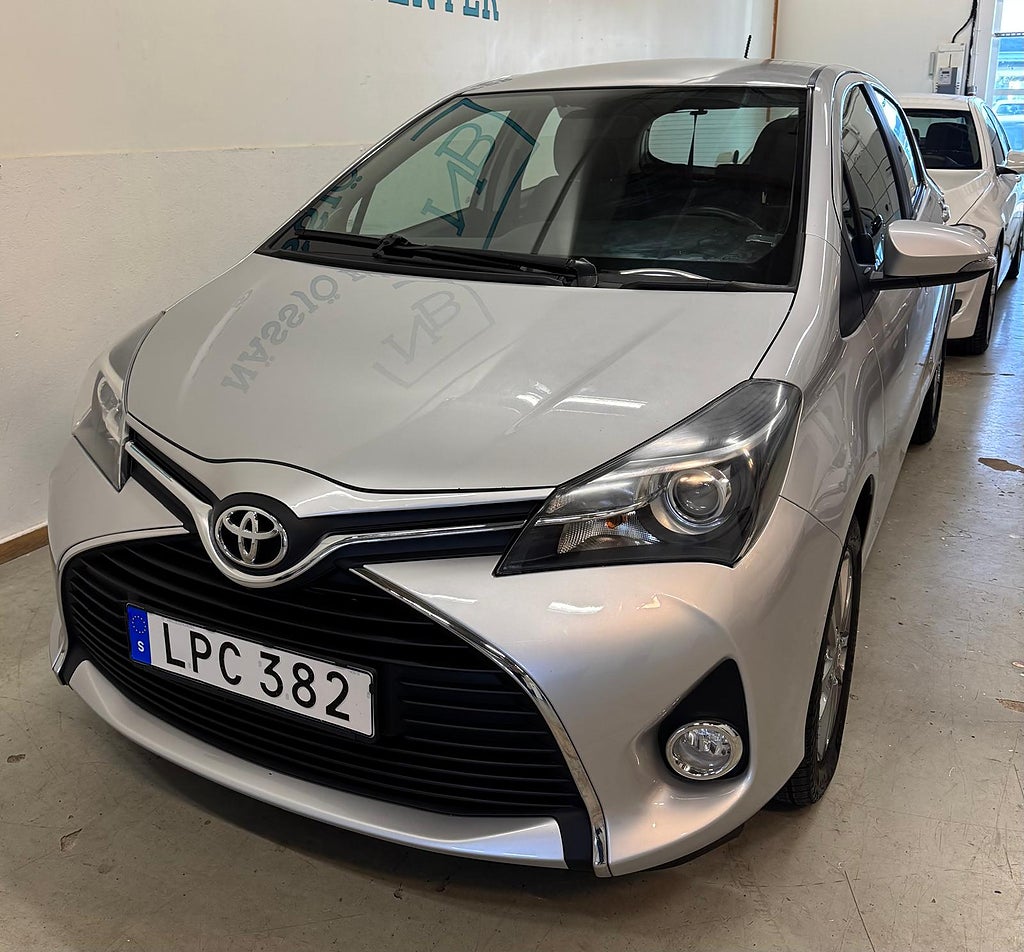 Toyota Yaris 5-dörrar 1.33 Dual VVT-i Active Euro 5