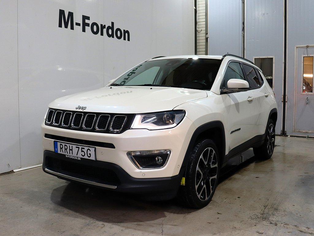 Jeep Compass 1.4 4WD Aut 170 Limited / Pano / Navi / Moms