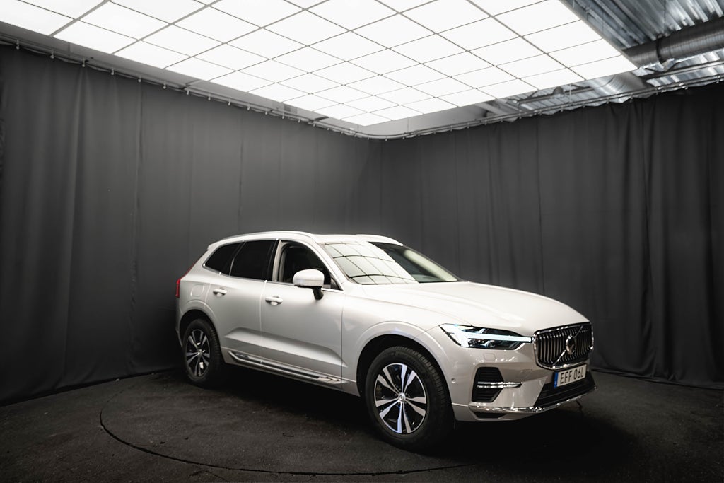 Volvo XC60 Recharge II T6 AWD PANO DRAG 360° 95.5% GOOGLE MOMS