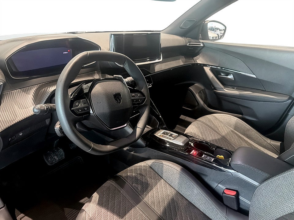 Bild på Peugeot 2008 Allure Hybrid 145hk Aut B-KAMERA CARPLAY