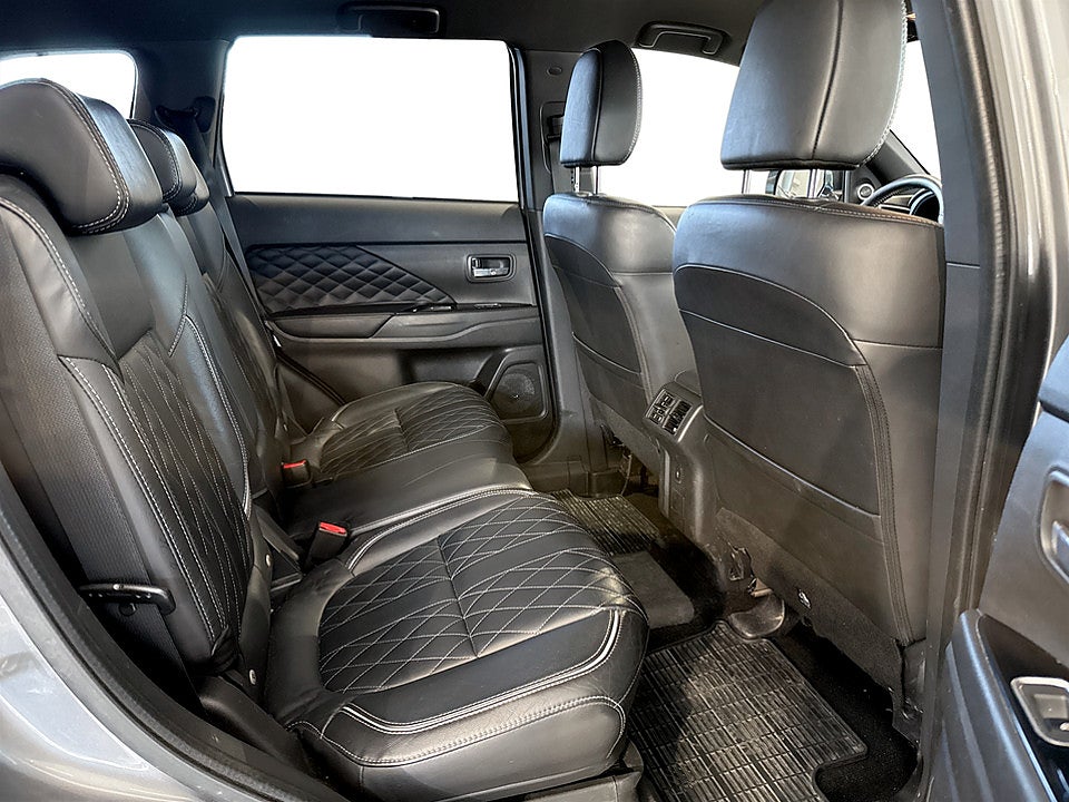 Bild på Mitsubishi Outlander Business PHEV 224hk Aut BACKKAMERA