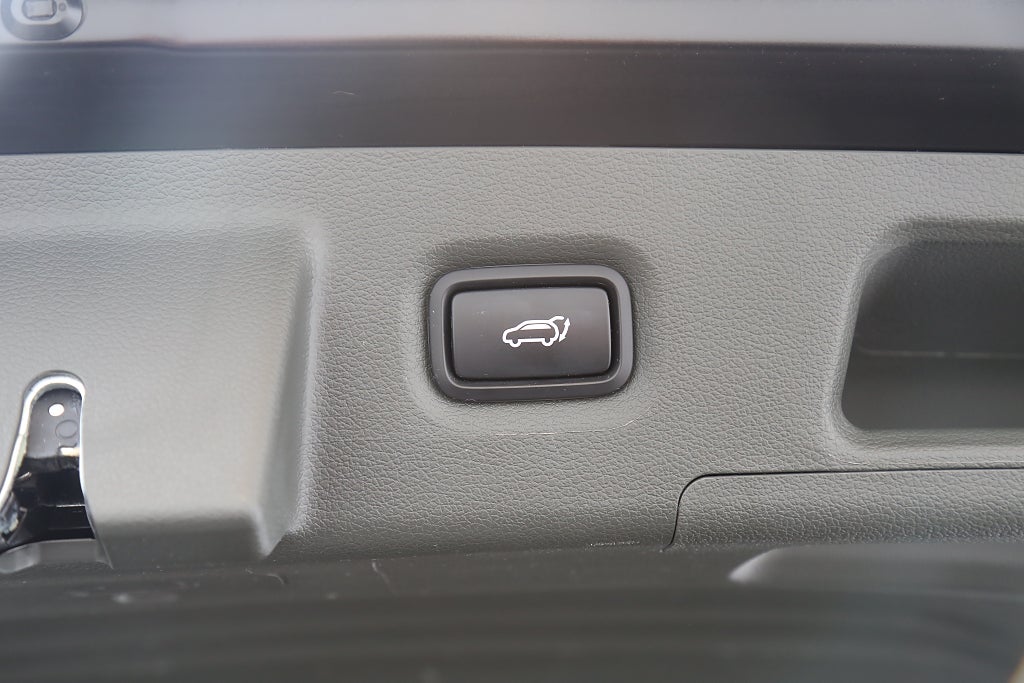 Hyundai Santa Fe PHEV 265hk 6AT 4WD 7-sits Advance I Drag I Luxury pack 2023