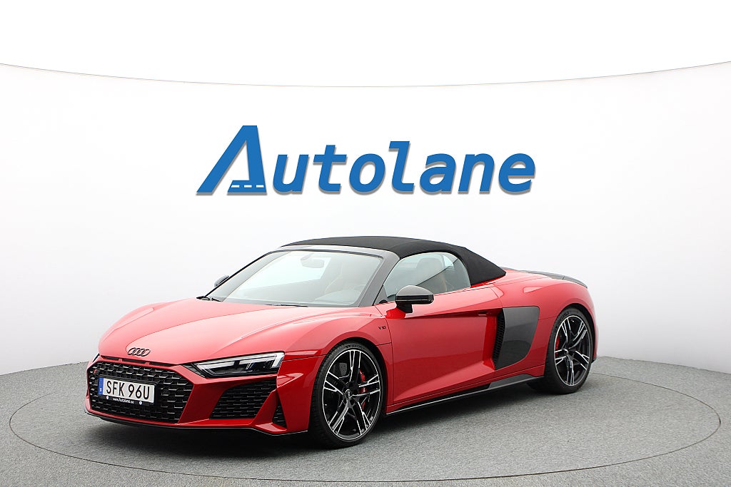 Audi R8 Spyder V10 Q Performance, Keramisk, Kolfiber, B&O 620hk