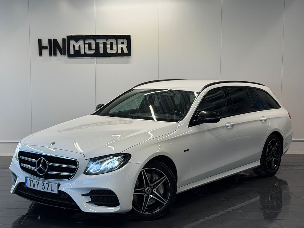 Mercedes-Benz E300 de T PLUG-IN 9G-Tronic AMG Line |NAVI|BLIS|DRAG|Värmare|