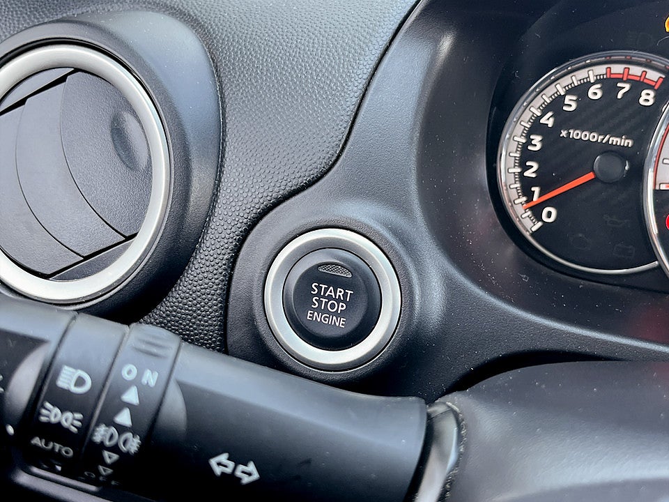 Bild på Mitsubishi Space Star Space Star 1.2 MIVEC INVECS-III 71hk Aut B-KAMERA