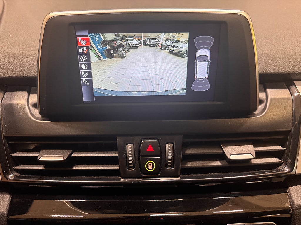 BMW 218 2015 - miniatyr 18