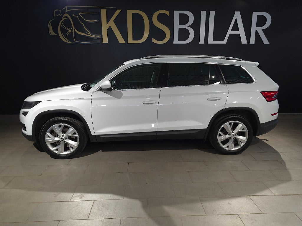 Skoda Kodiaq 2.0 TSI 4WD Businessline 180hk| 7-Sits | Drag | Värmare