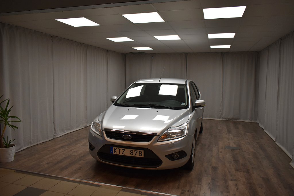 Ford Focus 1.8 Flexifuel 125hk Platinum Ny Servad *9598 mil*