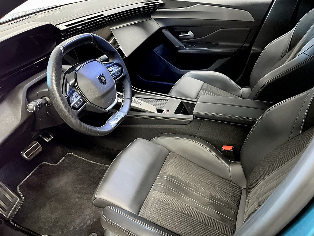 Bild på Peugeot 308 SW GT 1.2 PT 130hk Aut - 360-KAMERA,NAV,CARPLAY