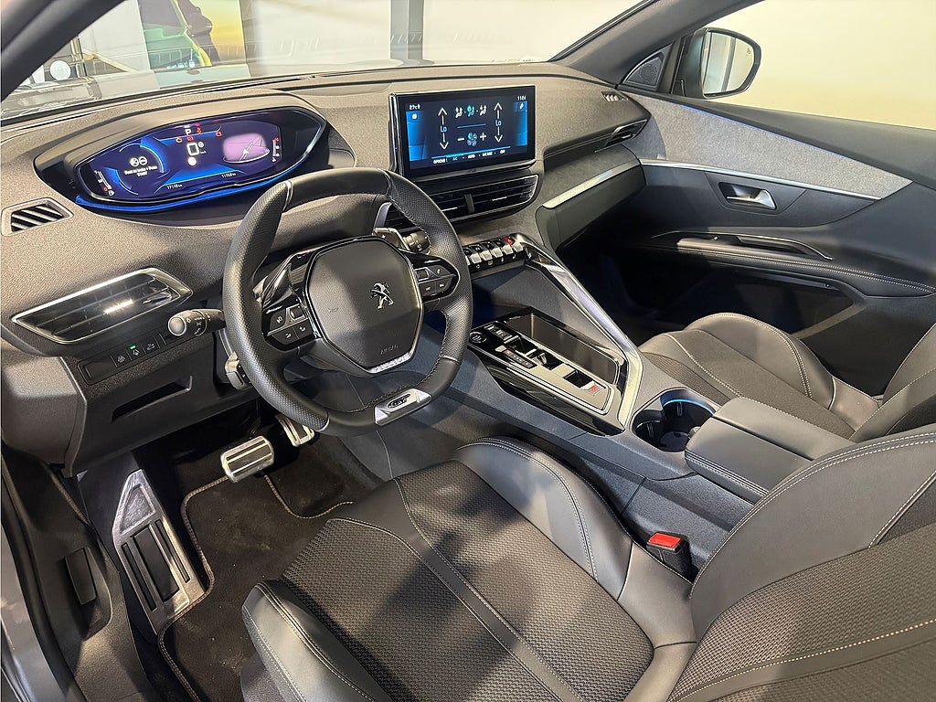 Bild på Peugeot 5008 GT 1.2 PT 130hk Aut - 7-SITS, B-KAMERA, CARPLAY