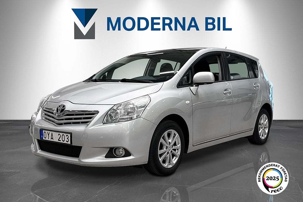 Toyota Verso 1.8 Valvematic 147hk 7-sits Panorama M-värm Nybesiktad