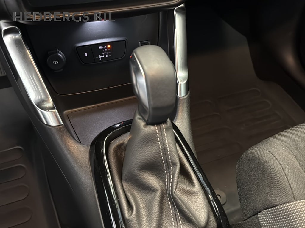 Citroën C3 Aircross Shine 1.2 PureTech 130HK thumbnail