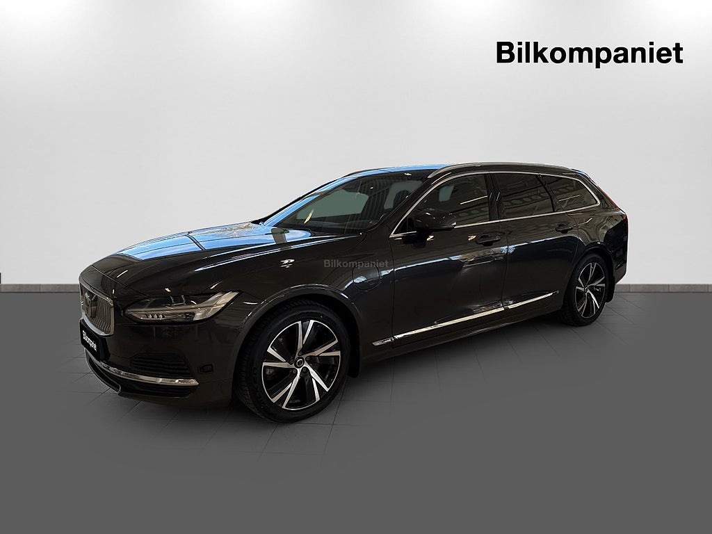 Volvo V90 Recharge T6 AWD Geartronic Core Edition