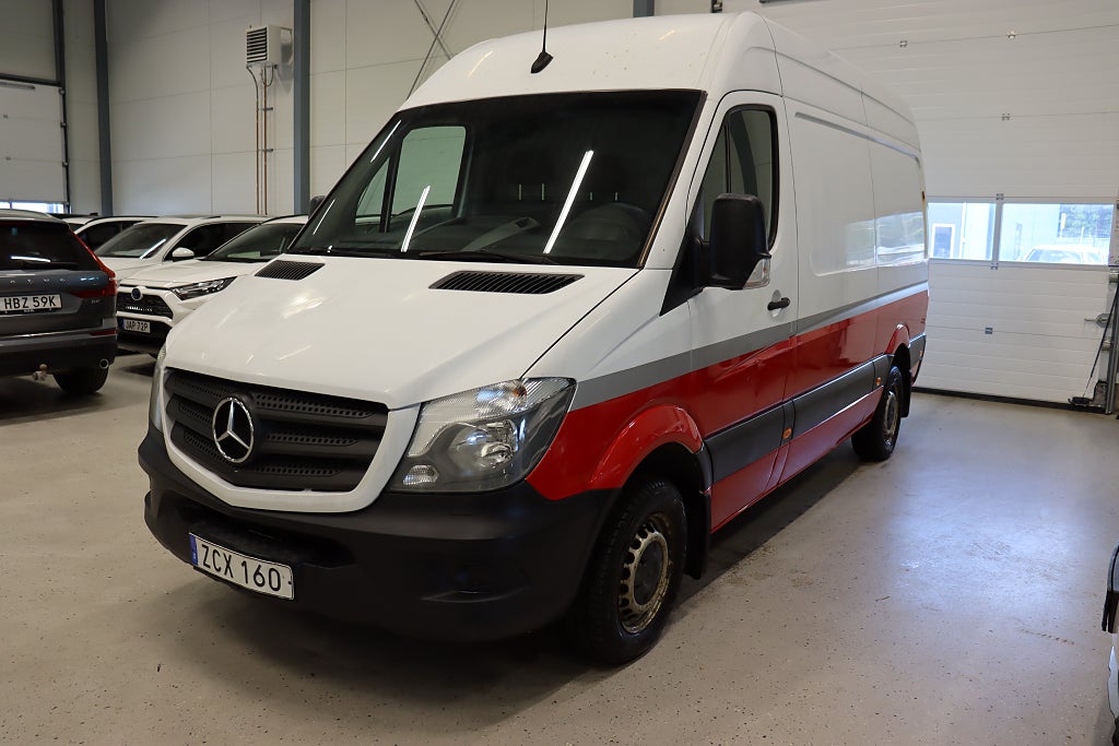 Mercedes-Benz Sprinter 211 CDI Skåpbil 7G-Tronic Plus B-Kam P-värm 114hk