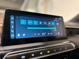 MG 3 Hybrid+ Luxury Metallic 360° GPS Pvärm S/V-hjul MOMS