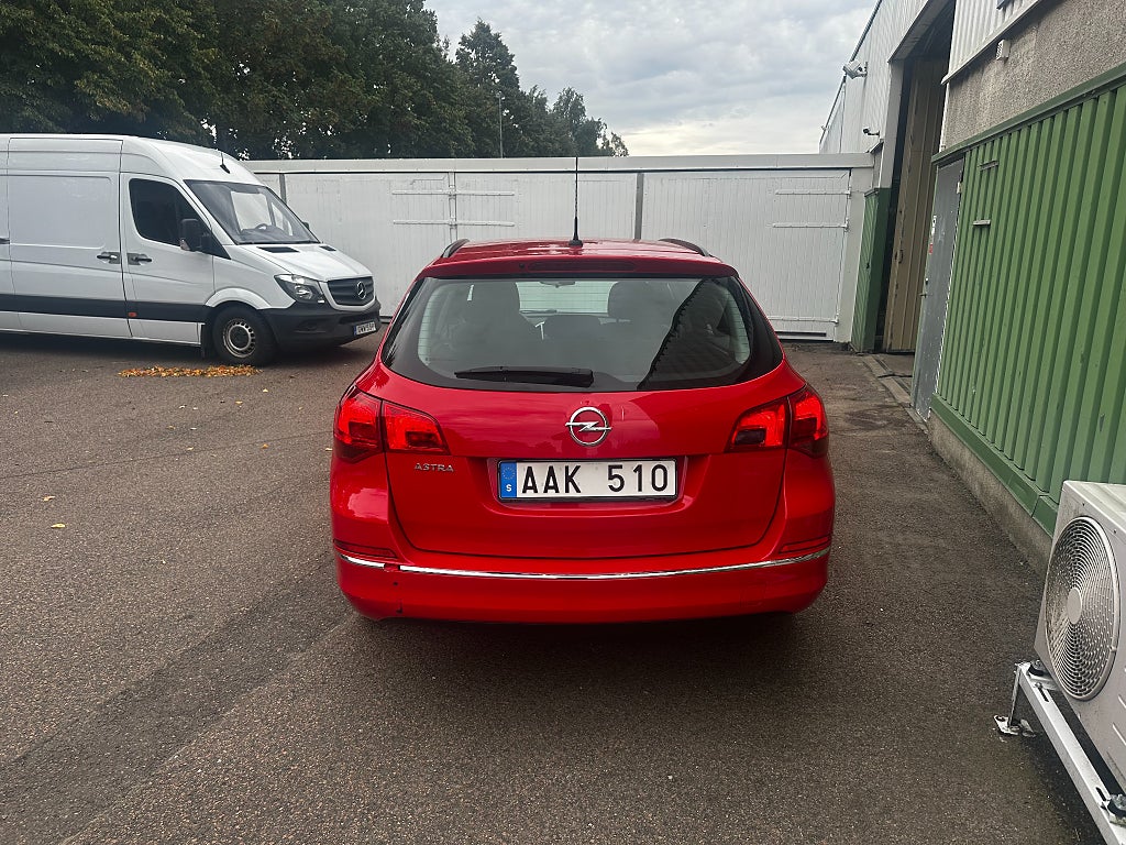 Opel Astra Sports Tourer 1.6 Active