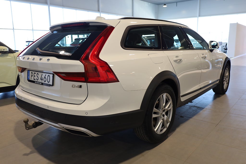 Volvo V90 Cross Country D4 AWD Business Geartronic Navi Drag VOC K-Rem bytt