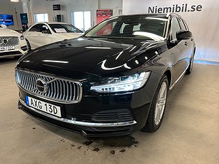 Volvo V90 Recharge T6 AWD Automat Momentum S&V-Däck/Kamera