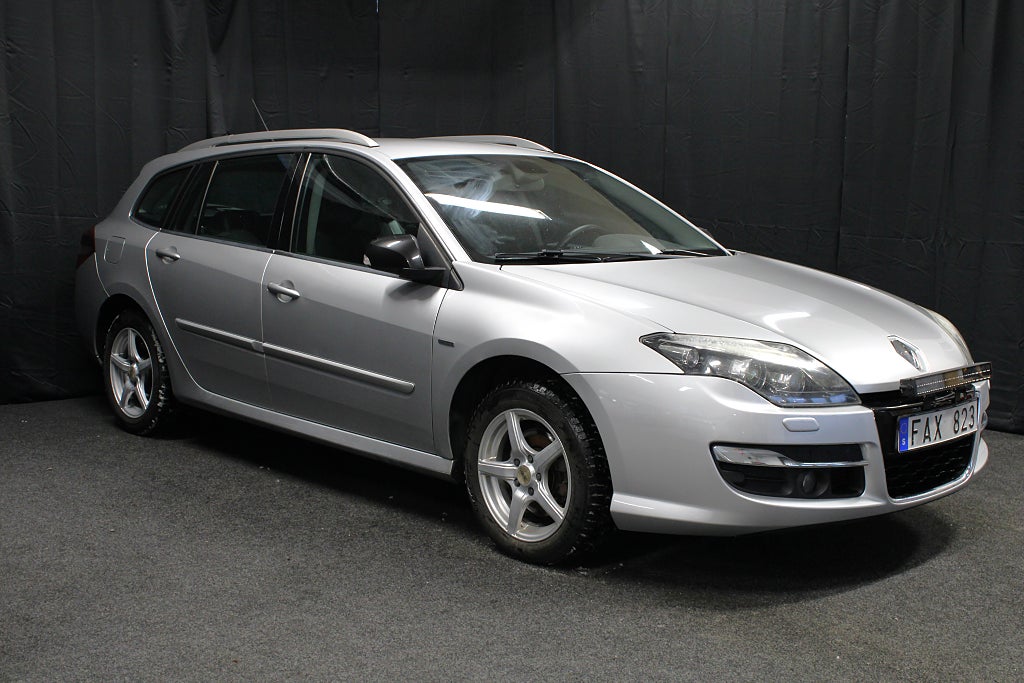 Renault Laguna 2.0 dCi |Automat |Navi |Drag |P-sensor|BOSE|Läder|173hk
