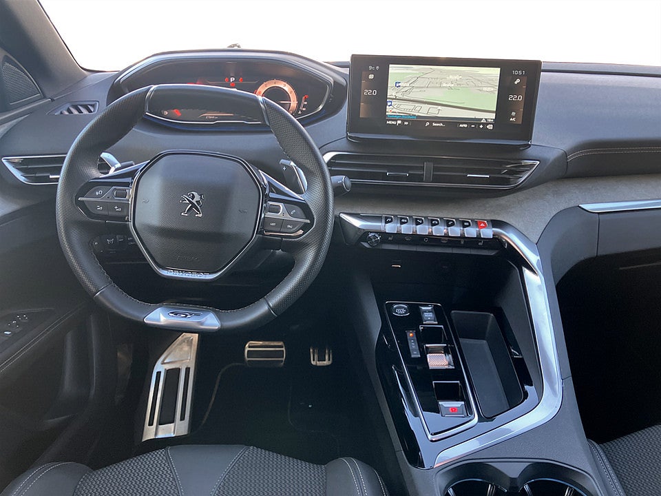 Bild på Peugeot 3008 GT 1.2 PT 130hk Aut B-KAMERA CARPLAY