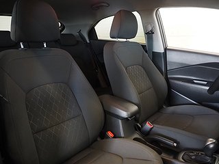 Halvkombi Kia Rio 10 av 18