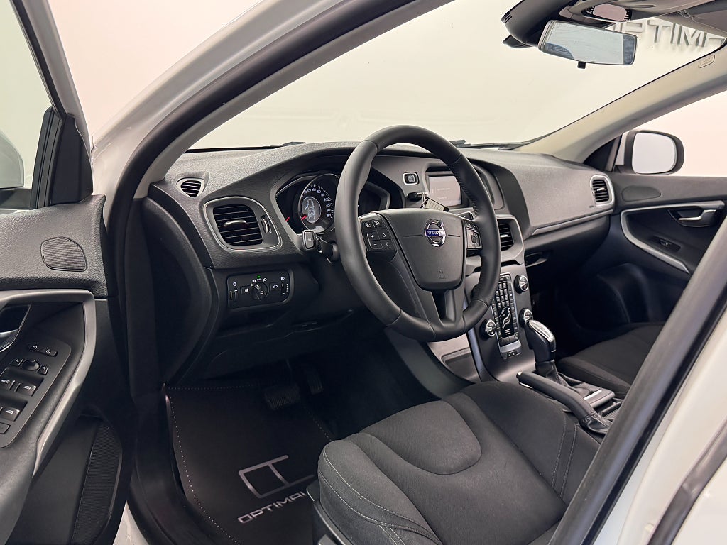 Volvo V40 2016 - miniatyr 3