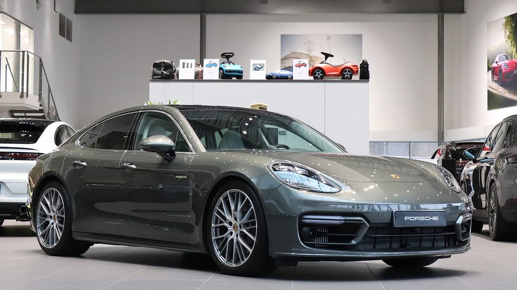 Porsche Panamera 4 E-Hybrid Platinum Edition 462 hk