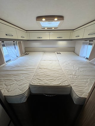 Husbil-integrerad Bürstner Aviano 690 Luftfjädring! Långbädd! Endast 6,99m! 12 av 20