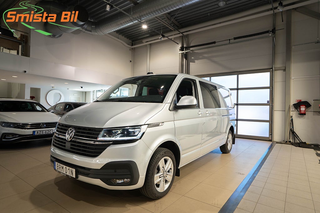 Volkswagen Transporter Kombi TDI 5-sits LÅNG L2 D-VÄRM COCKPIT 1 ÄGARE MOMS