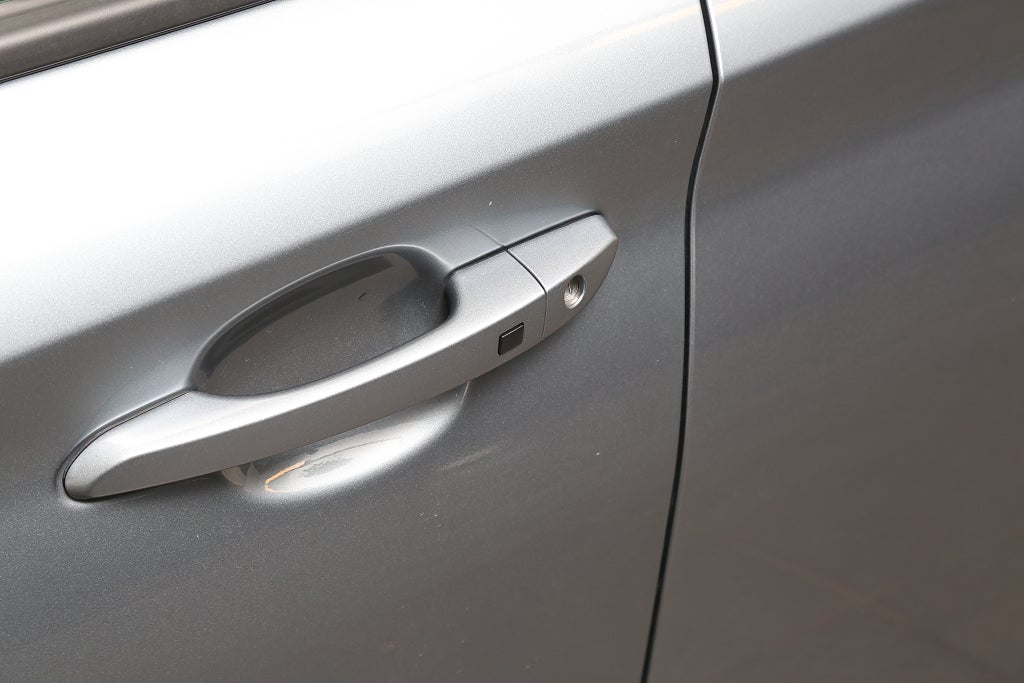 Hyundai Kona Hybrid 1,6 GDI 141hk Premium HEV Aut Dragkrok