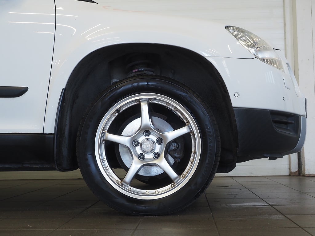 Skoda Yeti 1.2 TSI 105hk Experience | Drag | Parkeringsensorer | 2012