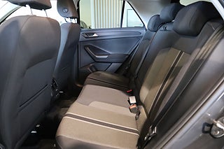 SUV Volkswagen T-Roc 12 av 25
