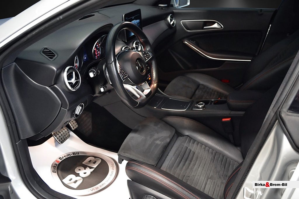 Mercedes-Benz CLA200 d 200 d 4MATIC drag, panorama, H/K AMG sport