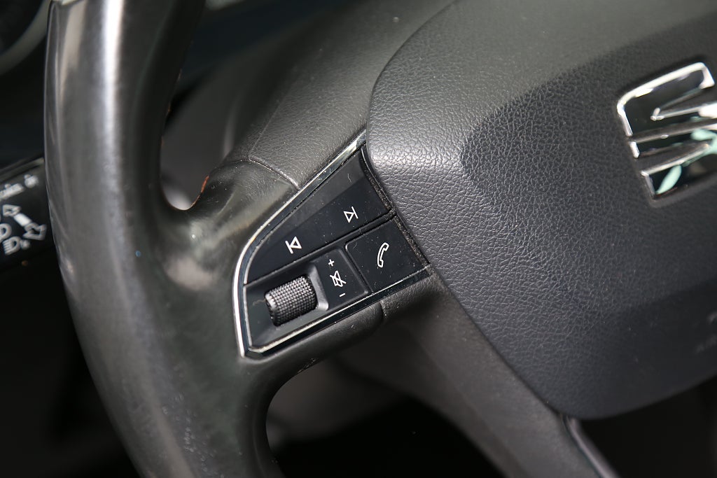 Seat Leon X-Perience 1,4 TSI 125hk P-sensorer Motorv Dragkrok