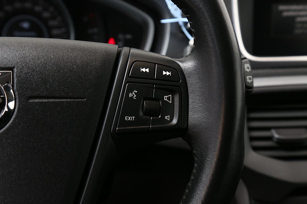 Volvo V40 Cross Country D3 150hk Edition Aut VOC Motorv 2019