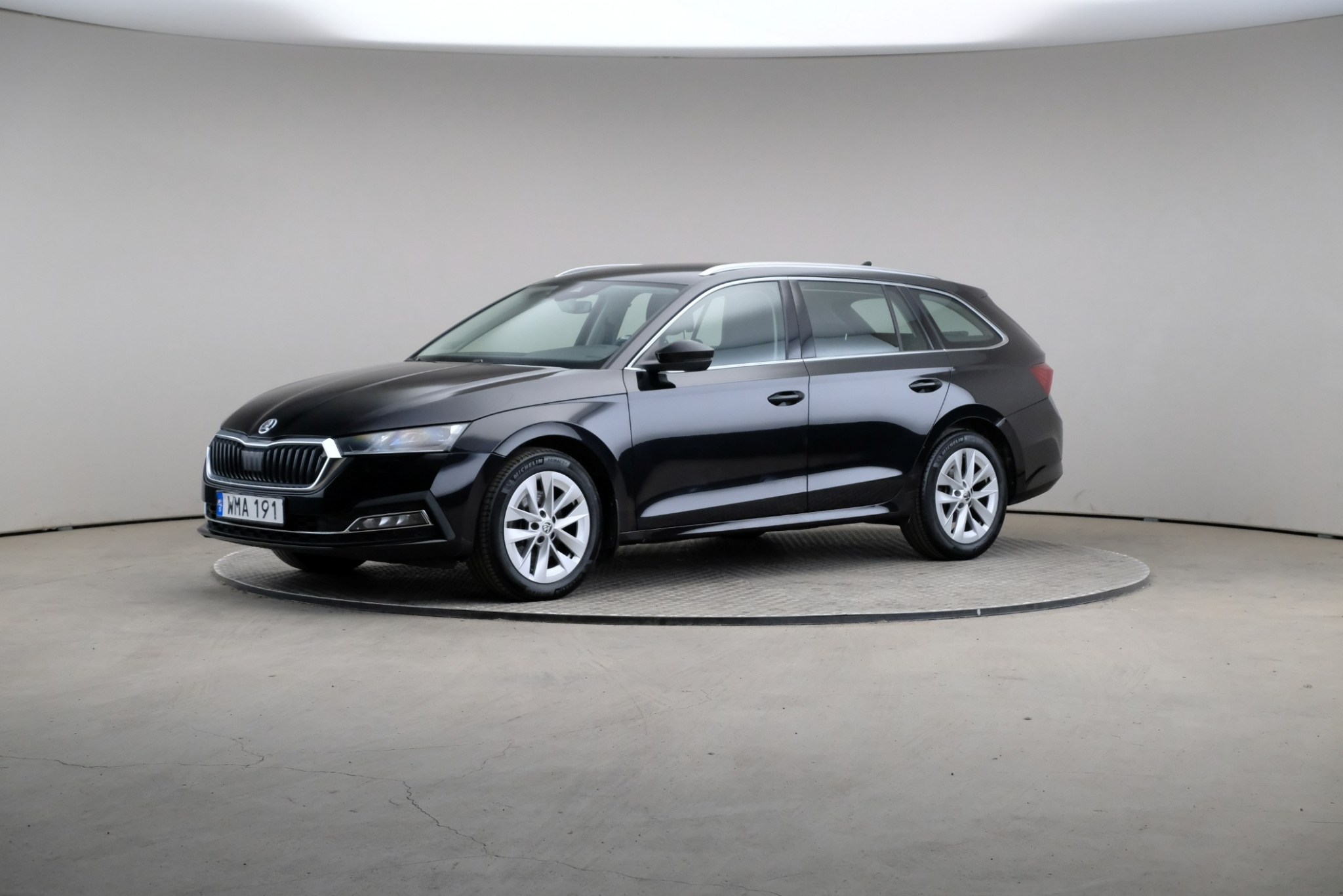 Skoda Superb 1.4 TSI iV Sportline 2022, bild 6/10