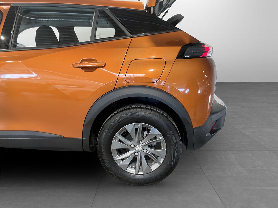 Bild på Peugeot 2008 Active 1.2 PT 100hk KAMPANJRÄNTA 3,99%