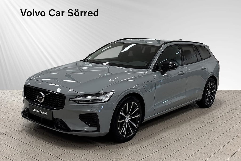 Volvo V60 T6 Plus Dark