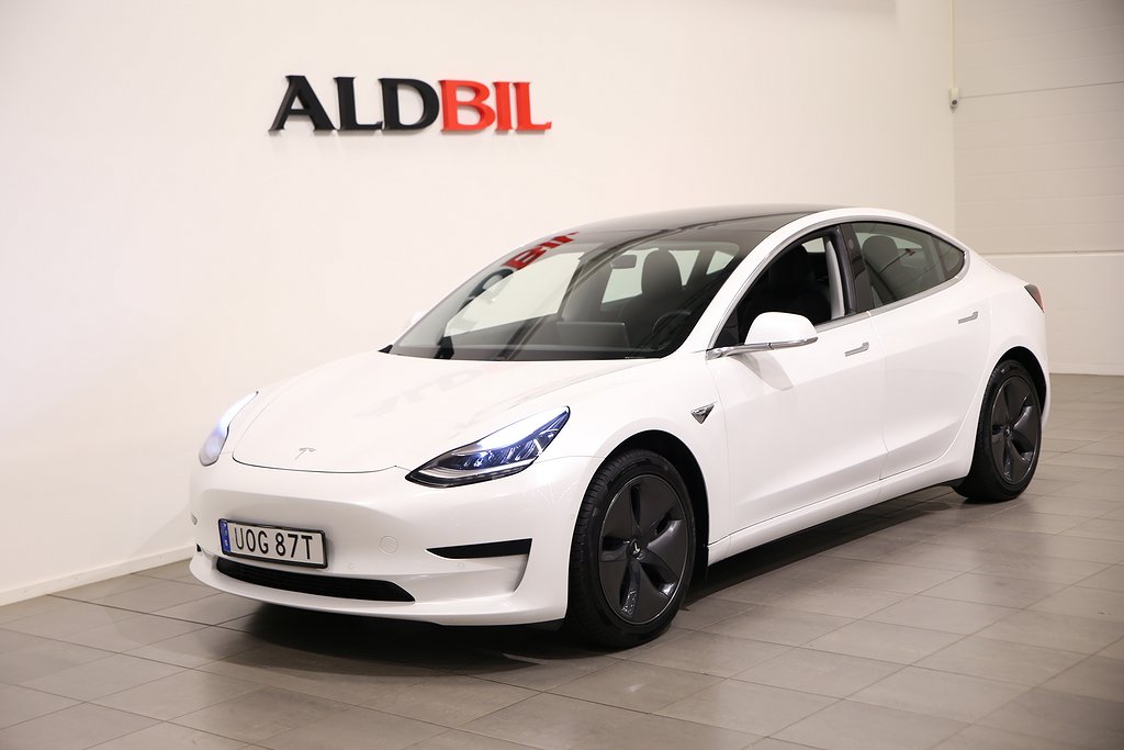 Tesla Model 3 Standard Range Plus 258hk RWD / läder / Pano / Navi