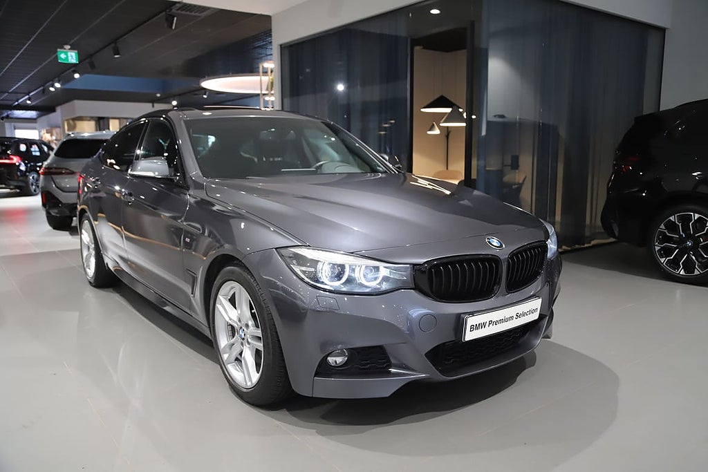 BMW 320 M Sport Dragkrok Panorama