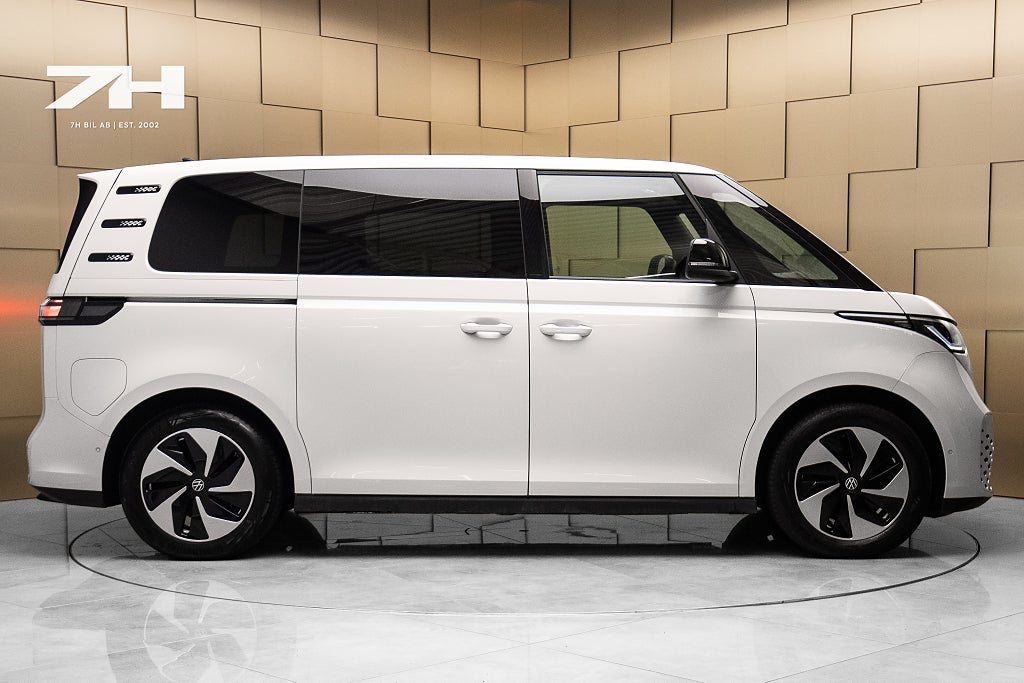Volkswagen ID. Buzz 82 kWh Pro / Backkamera / Adaptiv Farthållare / Carplay