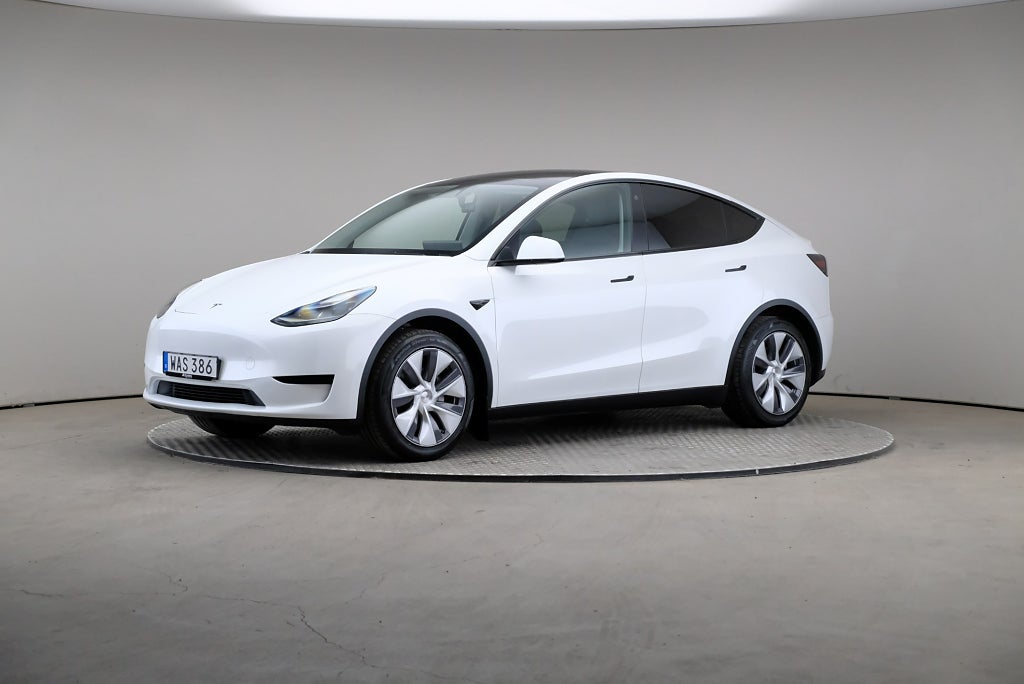 Tesla Model Y Standard Range RWD 299hk Läder Pano