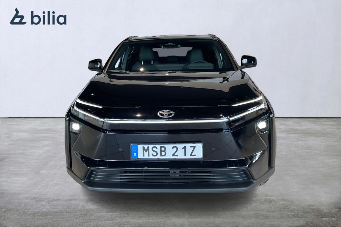 Toyota bZ4X Active Läderklädsel 2025, bild 6/45