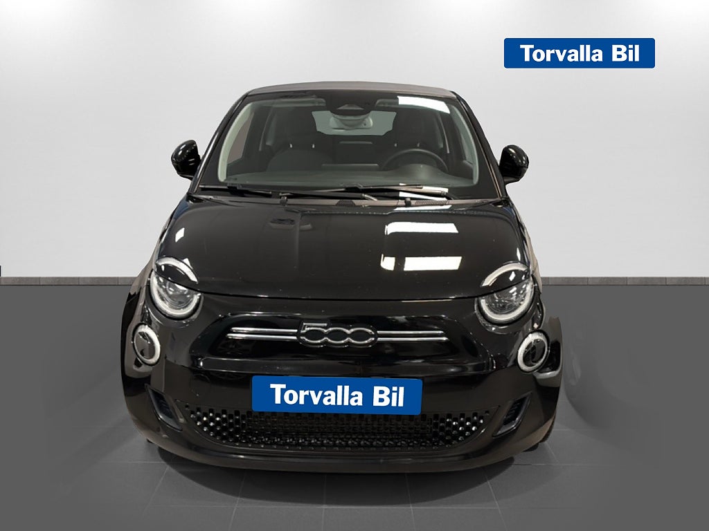 Fiat 500 ICON CABRIOLET 117Hk Vinterhjul friktion 500C e