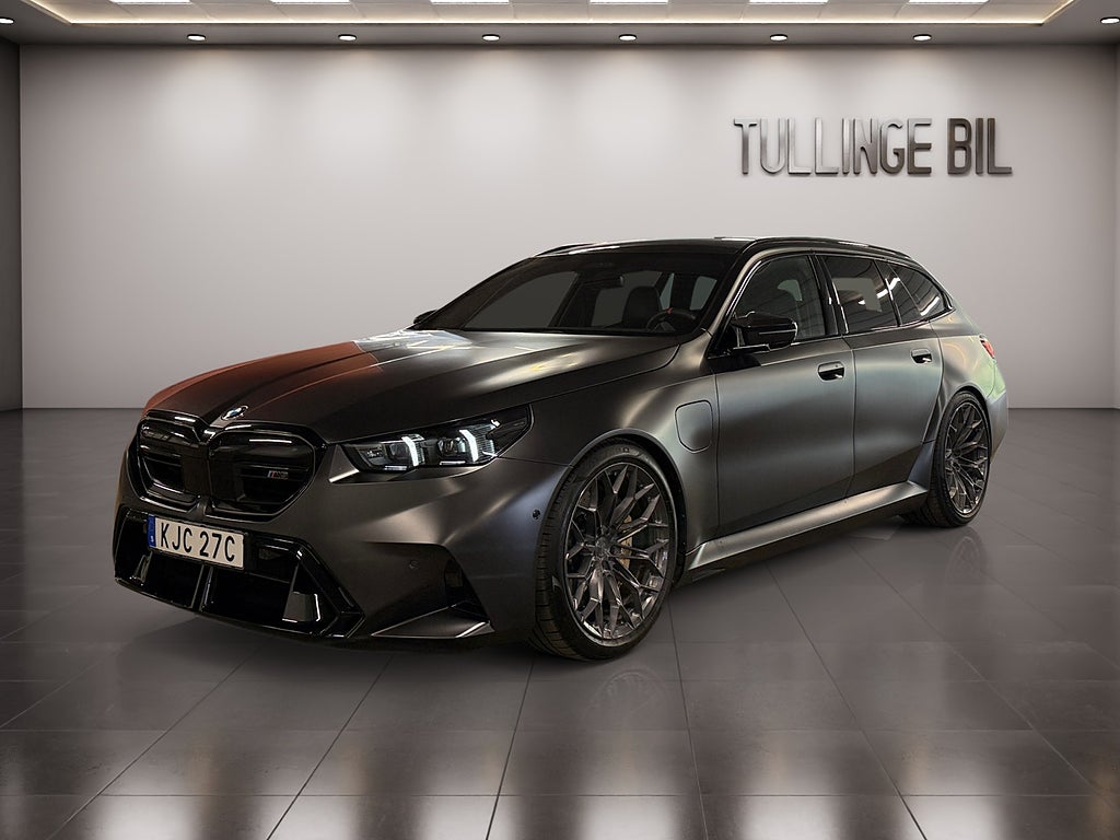 BMW M5 Touring xDrive 727HK Frozen Ultimate B&W Keramiska MOMS